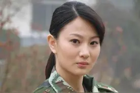 最美的军花侯梦莎 清新自然 气质优雅 演技精湛 照片欣赏图片
