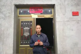 胡金生：四十五年风雨路 抛洒汗水写春秋图片