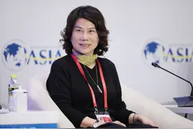 董明珠：格力需要加班，24小时干才能满足要求，不能服从安排的可以离开图片