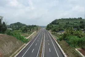 合安高速重庆这段路4月30日先行通车 全线开通前免费跑图片
