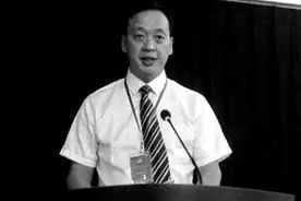 李文亮柳帆等14名抗疫牺牲者获评首批烈士图片