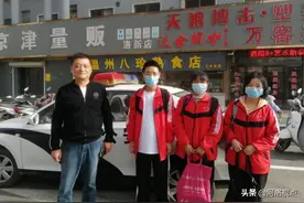 河南新安：洛新快速路上的暖心一幕图片
