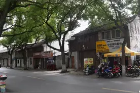 嘉善魏塘老街，是一个规模巨大的古镇图片