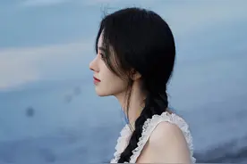 鞠婧祎音乐作品《恋爱告急》上线，造型甜美图片