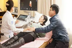 孕妈通知小区业主关掉WIFI，被邻居怒怼：你让国家给你把卫星拆了图片