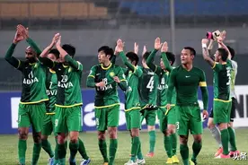足球老照片：2013年4月23日亚冠G组第5轮，北京国安2比0浦项制铁图片