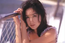 54岁的温碧霞，清纯美艳皆是我本色，为爱退隐一别好些年图片