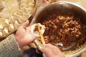 不用手捏也能包饺子！教你2个方法，干净还不脏手，新手也能学会图片