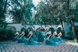 中国舞编舞最近爆火的《画皮》，沉沦世俗真的只为你的美图片