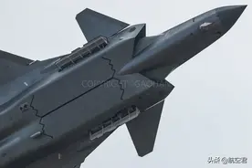 可攻可守空中铁拳，中国空军五大空中王牌图片