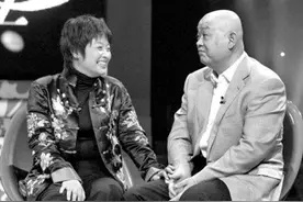 傅彪的爱情故事：去饭店点一盘葱烧海参，老婆吃海参，他吃葱图片