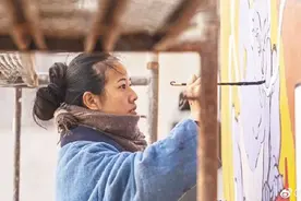 80后清华才女，在墙上画“野生神仙”，连爱马仕都被她征服图片