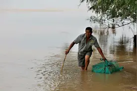 黄河水鬼职业，酬劳几百至几万，新手干一次要后怕上好几天图片
