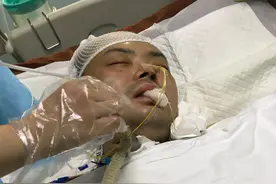 爸爸，我才8岁，不能没有你图片