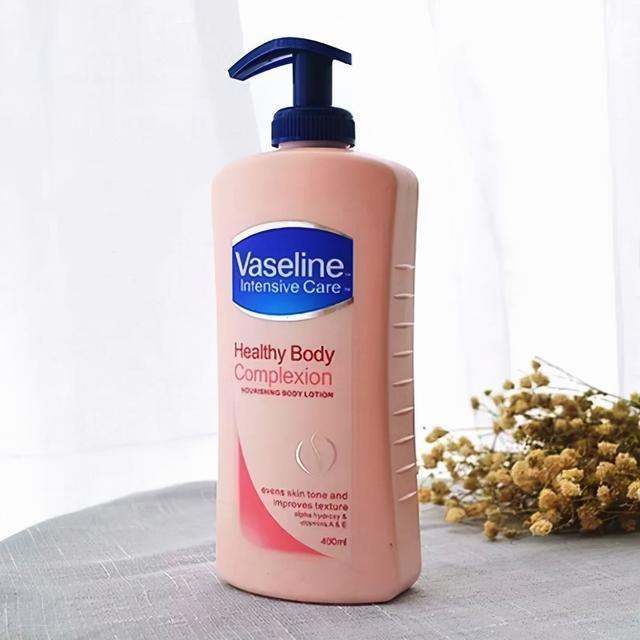 美白嫩肤便宜身体乳