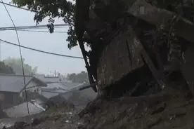 日本静冈县泥石流灾害已致3人死亡图片