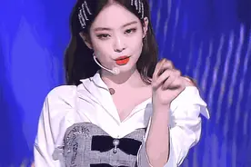 直角肩再怎么练，都比不过掌握它：你以为你与jennie，就差一张脸图片