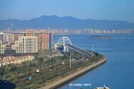 中国著名海上花园城市，又称鹭岛，游客都抢着来图片