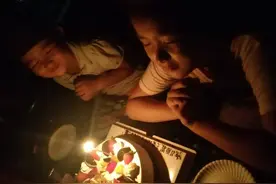 孩子感受自己是被父母爱着的，是对内聚性自体形成的重要性图片