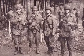 二战中意大利有多搞笑？不像是来打仗的，打伏击还要先吃意大利面图片