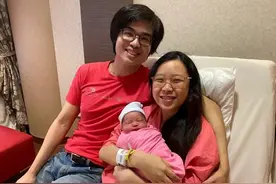 新加坡55岁生日迎来两个“国庆宝宝”意义非凡图片