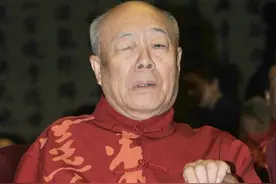 欧阳中石，中国第一位书法博导，自称无出右者！同行：他不懂书法图片