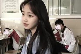 上体育课时，女生自认为很丢人的行为，却让男生有怦然心动的感觉图片