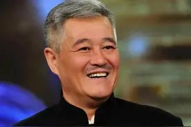 本山传媒公司涉嫌严重违法！63岁赵本山或将面临惩罚 曾花2亿购私人飞机图片