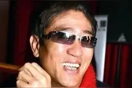 16岁出道，44岁飞越黄河，与刘德华张学友是挚友，50岁却死于意外图片
