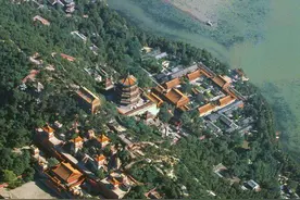 来北京旅游前，带您先了解一下《颐和园》。图片