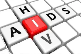 艾滋病/HIV感染者眼睛会有哪些表现呢？该如何预防呢？图片