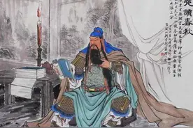 乾隆皇帝大骂陈寿，痛斥刘禅，为了美化关羽不惜篡改历史图片