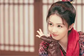 白鹿《九流霸主》定档！却撞上了谭松韵、鞠婧祎新剧，收视堪忧？图片