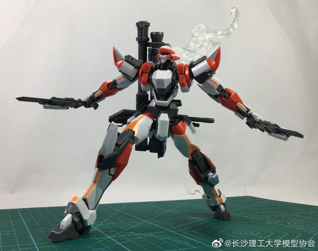 宅客模玩原创测评：青岛社 1/48 烈焰魔剑 测评（素组+展示部分）