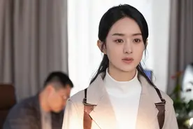 赵丽颖接戏条件被曝光，必须要把儿子带在身边，冯绍峰态度冷漠图片