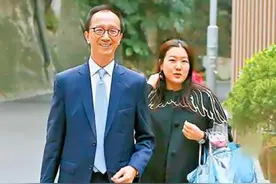 伏明霞：嫁梁锦松后，不忘老家的穷亲戚图片