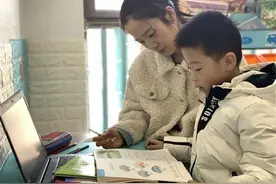 “孩子都上小学了，你咋还不去上班？”全职宝妈说出理由令人心酸图片