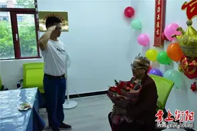 ​烈士为国尽忠，我为烈士尽孝！衡阳这群志愿者三年如一日为烈士父母过生日图片
