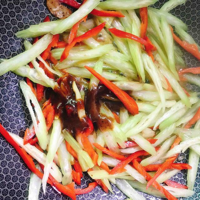 家里条件再差也要给孩子吃它，每周吃2次，补钙健脑，长高个