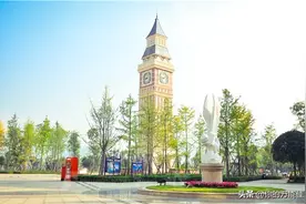 四川西南航空职业学院校园风光图片