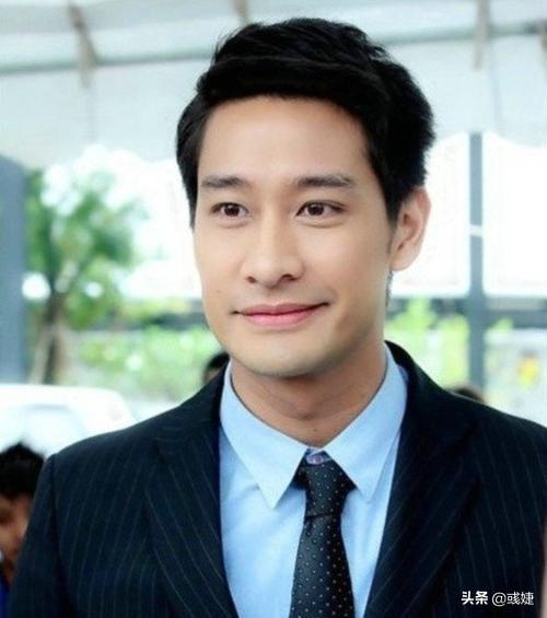 泰国一哥pongnawat(纳瓦·君拉纳拉)《爱的新生》