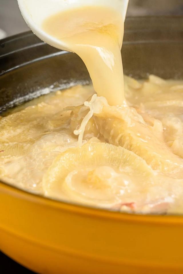 翅骨花胶煲鸡 2026年翅骨花胶煲鸡汤的做法