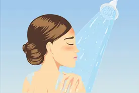 长跑或剧烈运动后，应泡热水还是冲冷水？图片