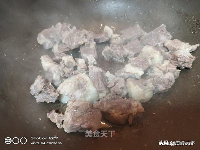 芋头的8种吃法！软糯入味，下饭又解馋，做一大盘都不够吃