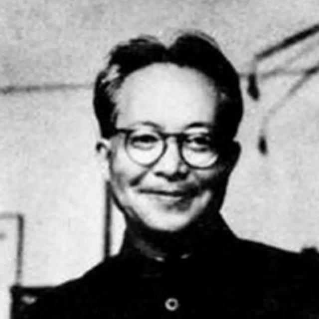 如云如海如山，自如自由自在
