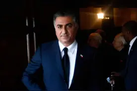 伊朗流亡王子在美国参加犹太人会议，呼吁各方团结一致对抗伊朗图片