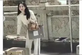 赵丽颖仅凭一张生图登上韩国热搜图片