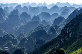 中国三大最美峰林之一，连徐霞客都曾流连忘返，玩多久都不会腻图片
