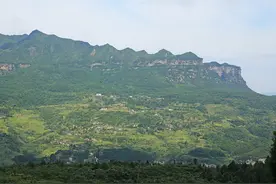 重庆南川窑湾村露营地，与风吹岭遥遥相对，凉爽、人少、景美图片