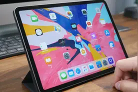 6499的新款iPad pro开箱，拆开包装的那一瞬：我嘞个去！